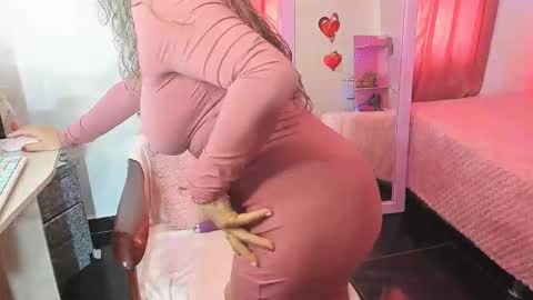 Snapshot of oriana_100 chatting on 02.12.26 oriana_100 online show from 02.12.26