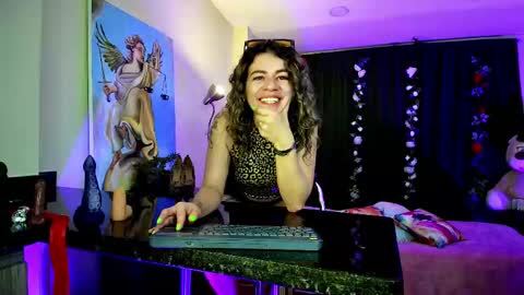 Oriana online show from 02.10.25