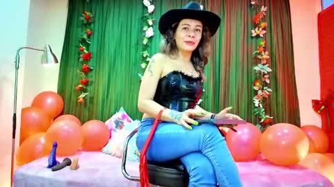 Oriana online show from 02.13.25