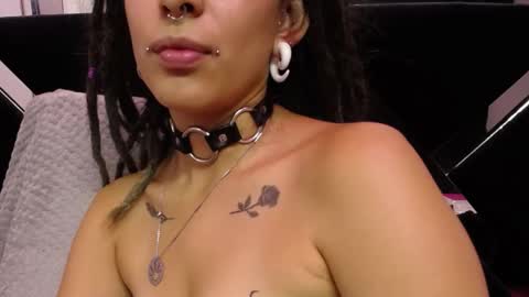 Snapshot of orianna_bodmod chatting on 01.03.25 ORIANNA online show from 01.03.25