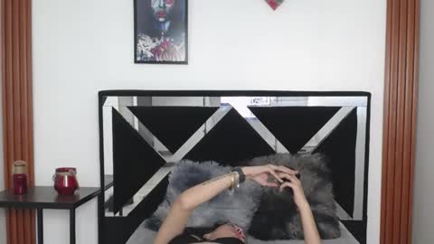 Snapshot of orianna_bodmod chatting on 10.24.25 ORIANNA online show from 10.24.25