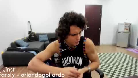 Snapshot of orlando__bloom chatting on 01.03.25 Fansly and Instagram - online show from 01.03.25