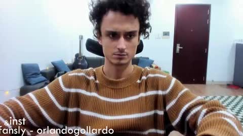 Snapshot of orlando__bloom chatting on 01.09.25 Fansly and Instagram - online show from 01.09.25