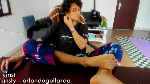 Snapshot of orlando__bloom chatting on 01.13.25 Fansly and Instagram - online show from 01.13.25