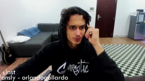 Snapshot of orlando__bloom chatting on 01.14.25 Fansly and Instagram - online show from 01.14.25