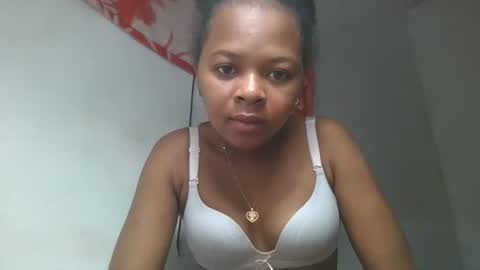 ornellahhh online show from 10.13.25