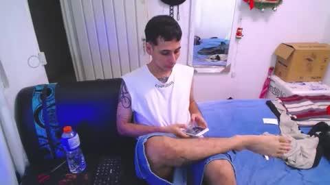 Snapshot of orus_420 chatting on 12.01.25 orus_420 online show from 12.01.25