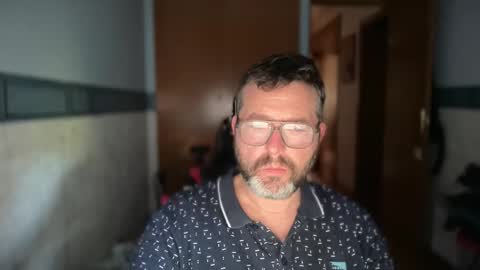 Snapshot of oscarbcncat chatting on 05.22.26 oscarbcncat online show from 05.22.26