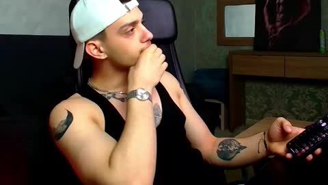 OscarGriffin online show from 03.09.25