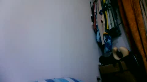 Snapshot of oscarjhe3512 chatting on 07.15.26 oscarjhe3512 online show from 07.15.26