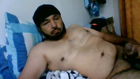 Snapshot of oscarjhe3512 chatting on 07.25.26 oscarjhe3512 online show from 07.25.26