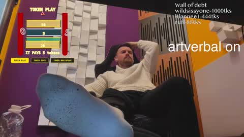 Snapshot of oscarsavage chatting on 10.31.25 Oscar Steel Savage online show from 10.31.25