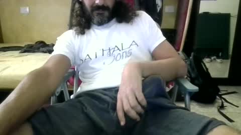 Snapshot of oshaka chatting on 06.18.26 HappyGrower online show from 06.18.26