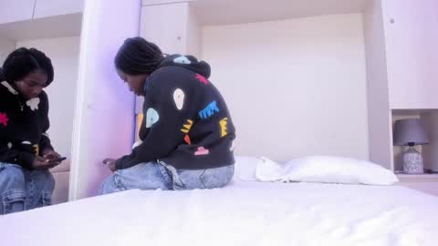 oshun_444 online show from 03.12.26