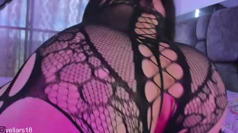 vella online show from 04.17.26