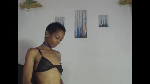 Snapshot of osirishills chatting on 09.22.25 OsirisHills online show from 09.22.25