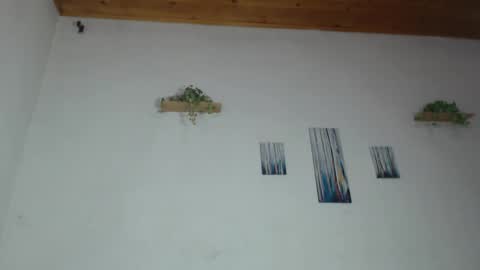 Snapshot of osirishills chatting on 11.01.25 OsirisHills online show from 11.01.25