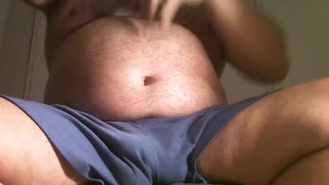 Snapshot of osolicencioso chatting on 10.30.25 Oso Licencioso online show from 10.30.25