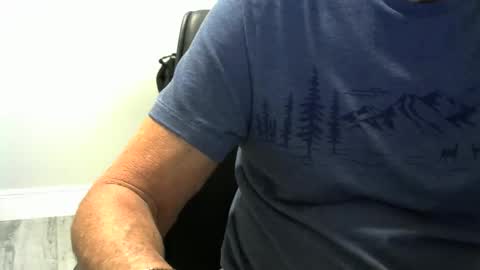 Ossi online show from 12.16.25