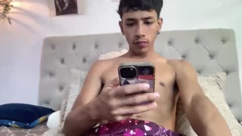 ostin 18hot online show from 11.25.25