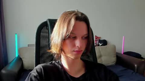 Ostin online show from 04.20.26