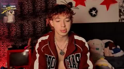 Snapshot of otter_star chatting on 01.08.26 Princces Albert online show from 01.08.26