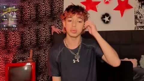 Snapshot of otter_star chatting on 01.11.26 Princces Albert online show from 01.11.26