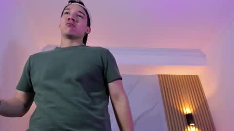 Otto Andrew online show from 03.12.26