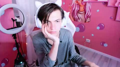 Otto online show from 10.27.25