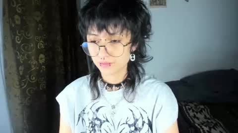 Snapshot of ottoyan_ chatting on 02.11.26 Otto 3 online show from 02.11.26