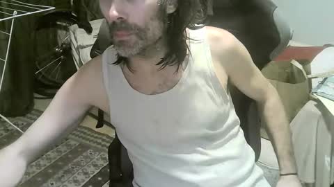 ouinnybis195625 online show from 10.12.25