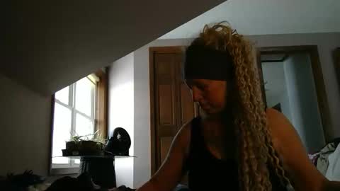 Snapshot of outdoorchicprivate chatting on 02.10.26 JJ online show from 02.10.26