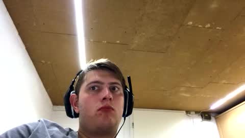 outflayd online show from 11.23.25