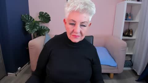 Snapshot of over50games chatting on 03.05.25 Alla online show from 03.05.25