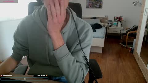 Snapshot of overkneebabe chatting on 12.10.24 OverkneeBabe online show from 12.10.24