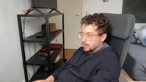 ovidius96 online show from 09.18.25