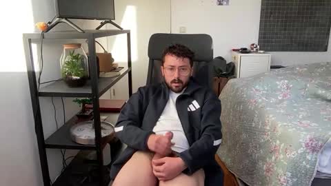 ovidius96 online show from 11.17.25