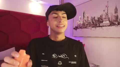 Owen online show from 07.10.26
