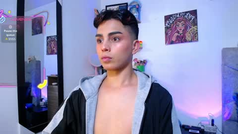 Owen  Independent model  online show from 04.02.26