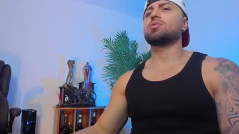 Maximus Owen online show from 10.24.25