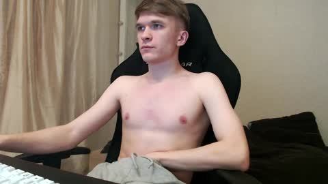 Snapshot of oydikey chatting on 10.05.25 Oydin online show from 10.05.25