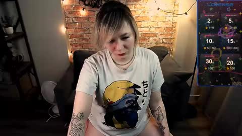ozalin_green online show from 12.16.24