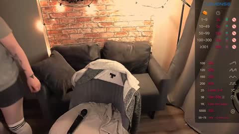 ozalin_green online show from 01.14.25