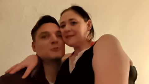 Snapshot of ozzikev chatting on 11.04.25 ozzikev online show from 11.04.25