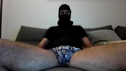 Snapshot of p3dro3scobar chatting on 05.15.26 p3dro3scobar online show from 05.15.26