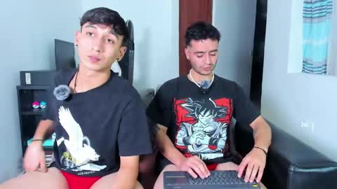 Snapshot of p_jhon chatting on 05.03.26 P online show from 05.03.26