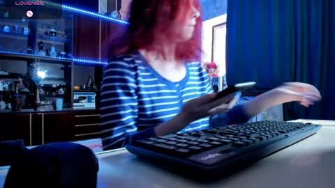 Ella online show from 02.03.25