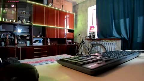 Ella online show from 02.17.25