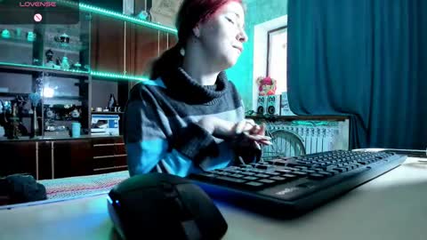 Ella online show from 03.03.25