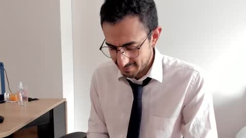 Snapshot of pablo_rincon95 chatting on 12.01.24 pablo rincon95 online show from 12.01.24